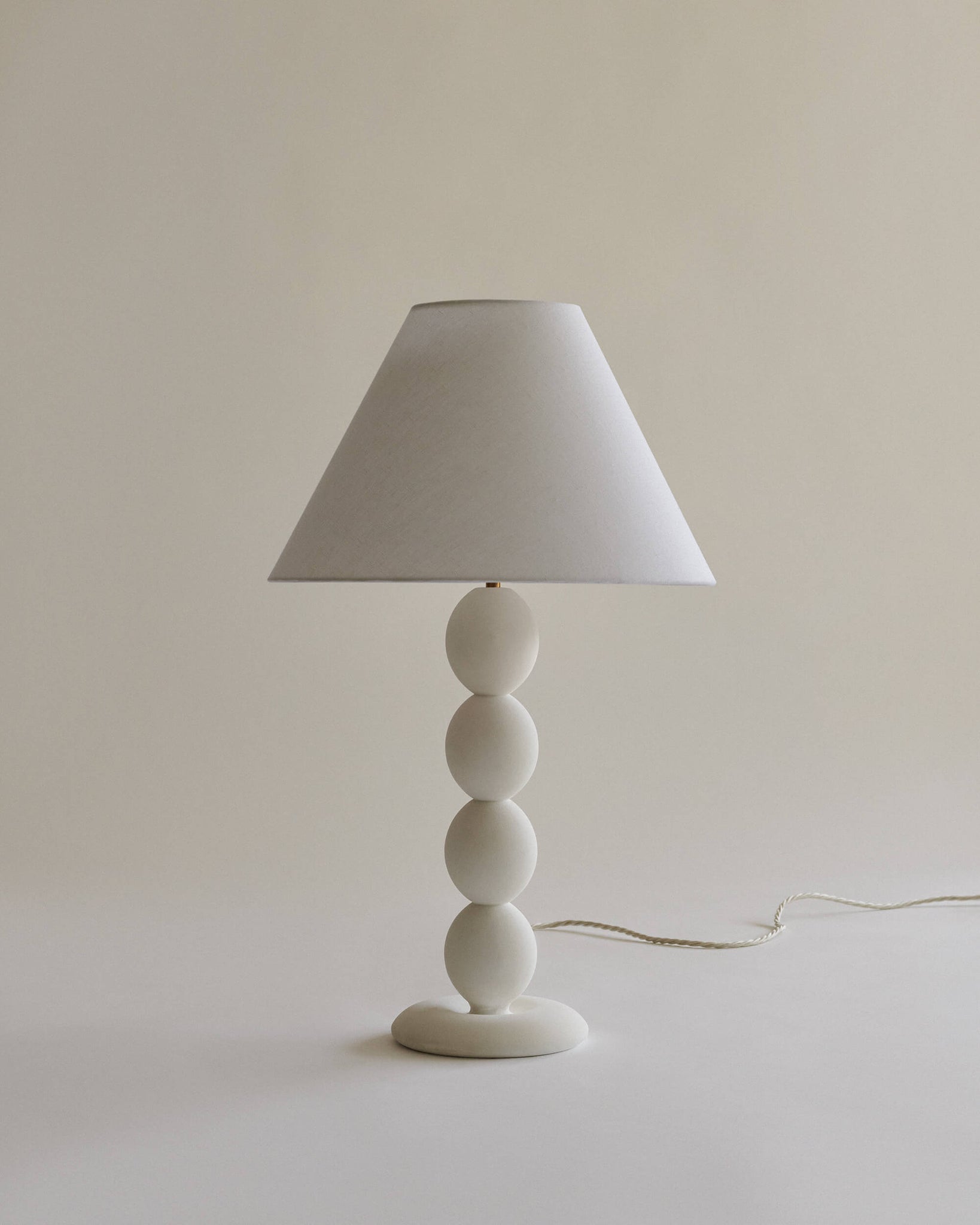 Load image into Gallery viewer, Oeuf Lamp Base